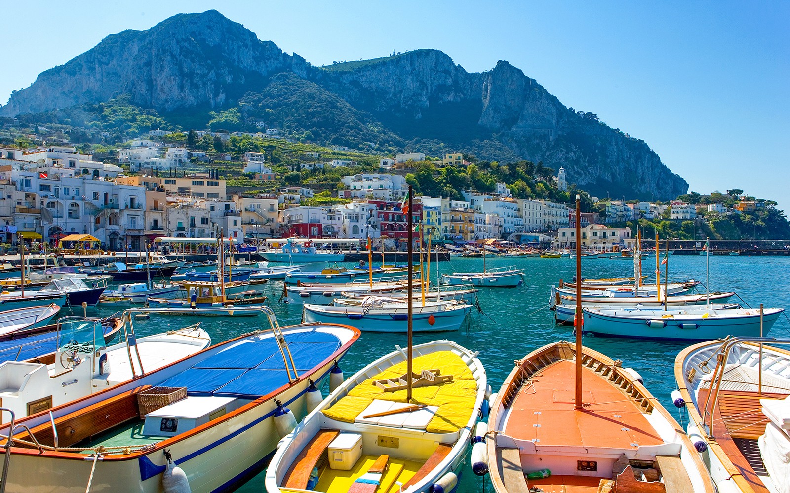 From Naples/Pompeii: Capri and Blue Grotto Day Trip