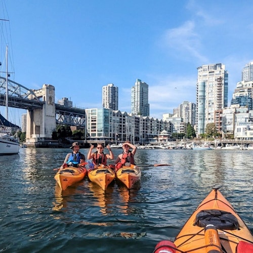 Vancouver: 3-Hr Guided Kayak Sightseeing Tour + Coffee on the Beach — gallery 3