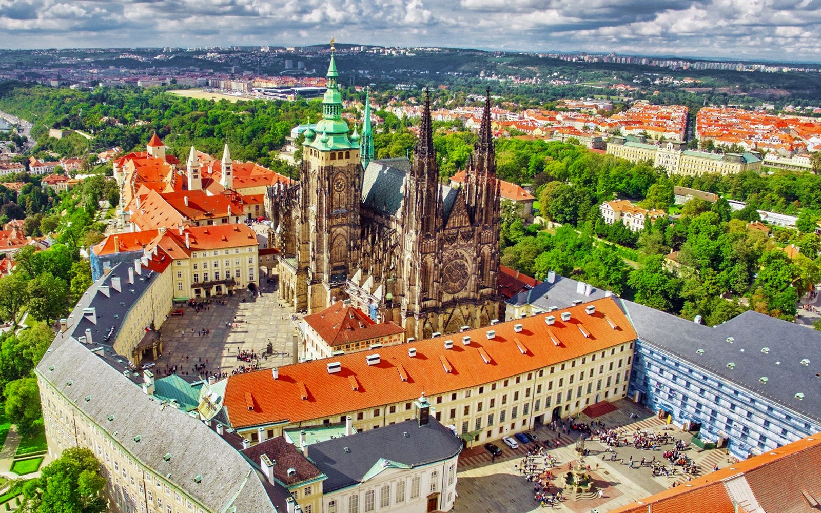 Best of Prague: City Tour by Boat, Bus and on Foot — gallery 1