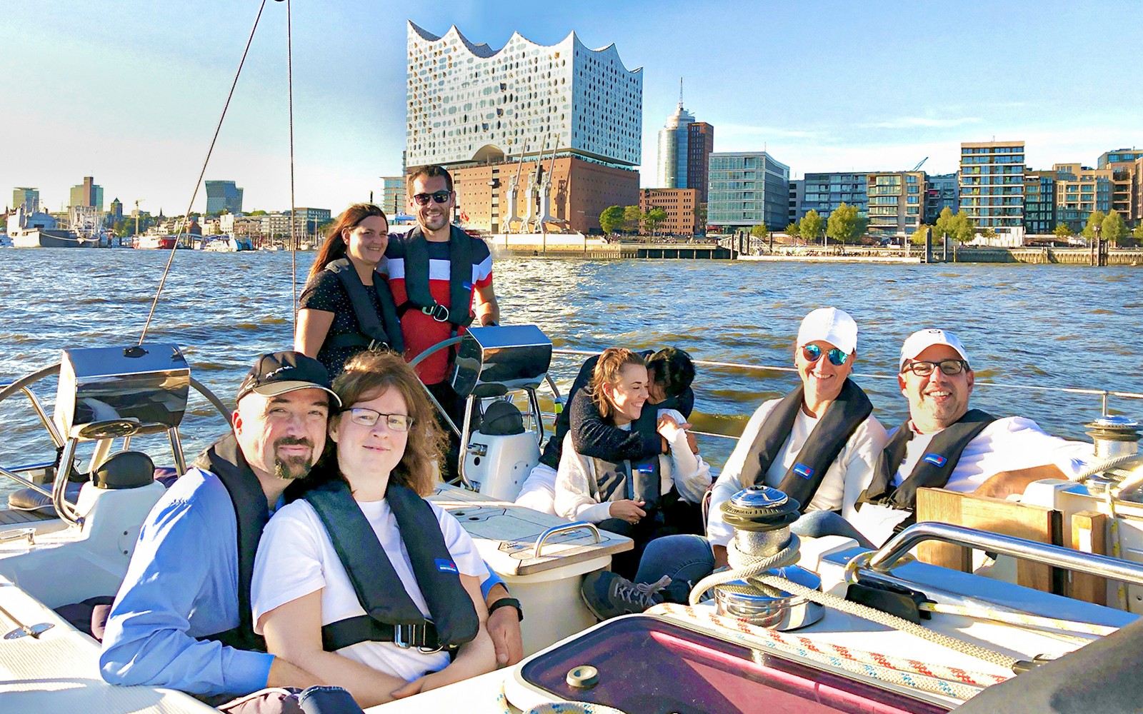 Hamburg Harbor Small-Group Cruising Tour — gallery 1