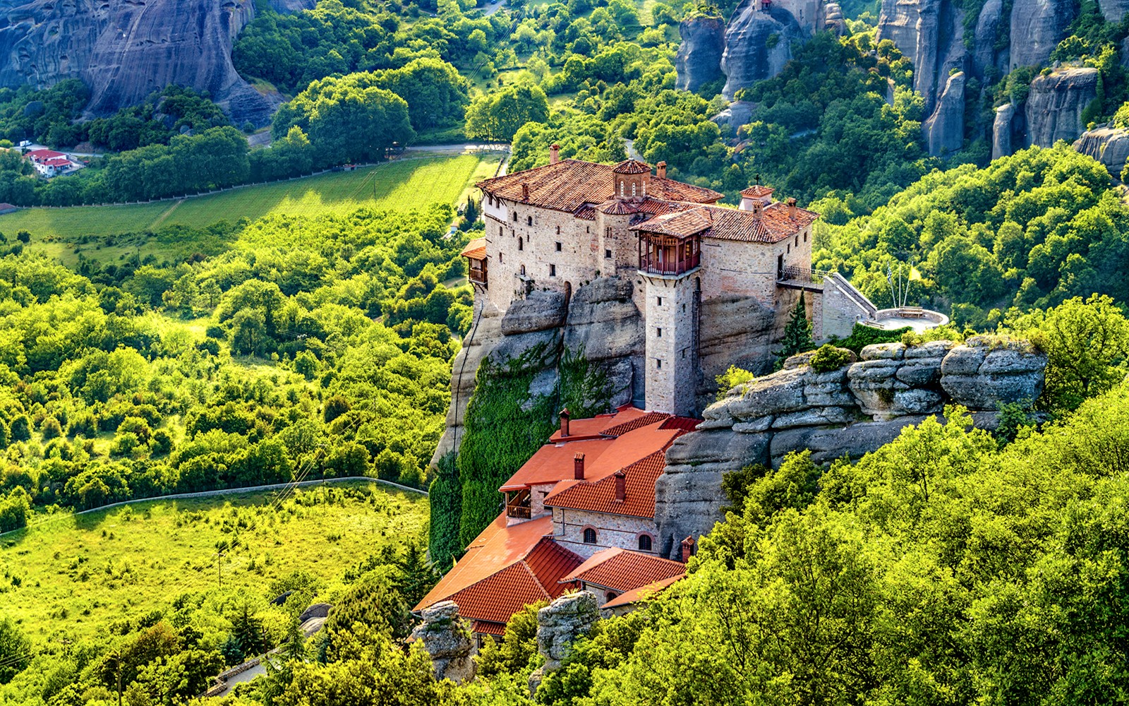 From Athens: Meteora Monasteries Visit and Hermit Caves Tour — gallery 4