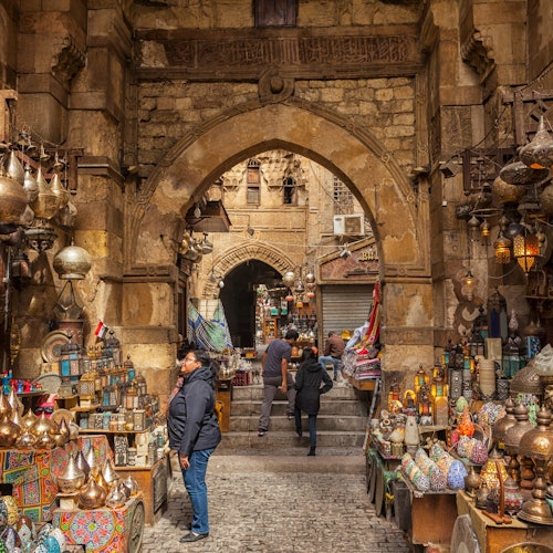 Giza Pyramids, Sphinx, Egyptian Museum & Khan Khalili Bazaar: Female-Guided Tour