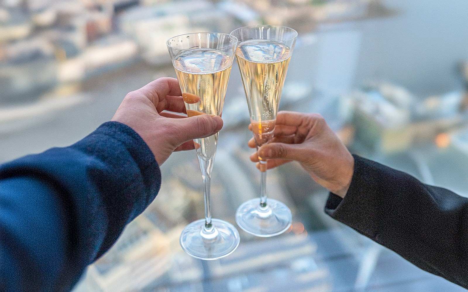 All-Inclusive The View from The Shard Tickets with Champagne — main image