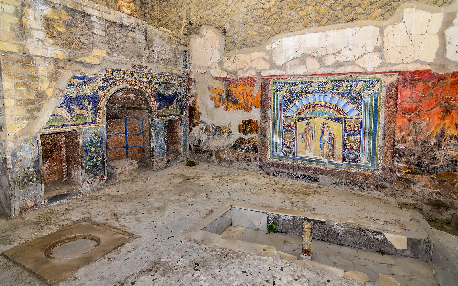 Herculaneum Guided Tour with Skip-the-Line Tickets