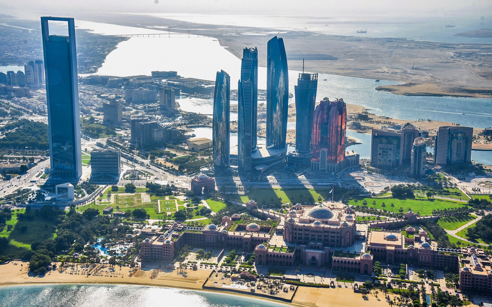 Abu Dhabi Helicopter Tour