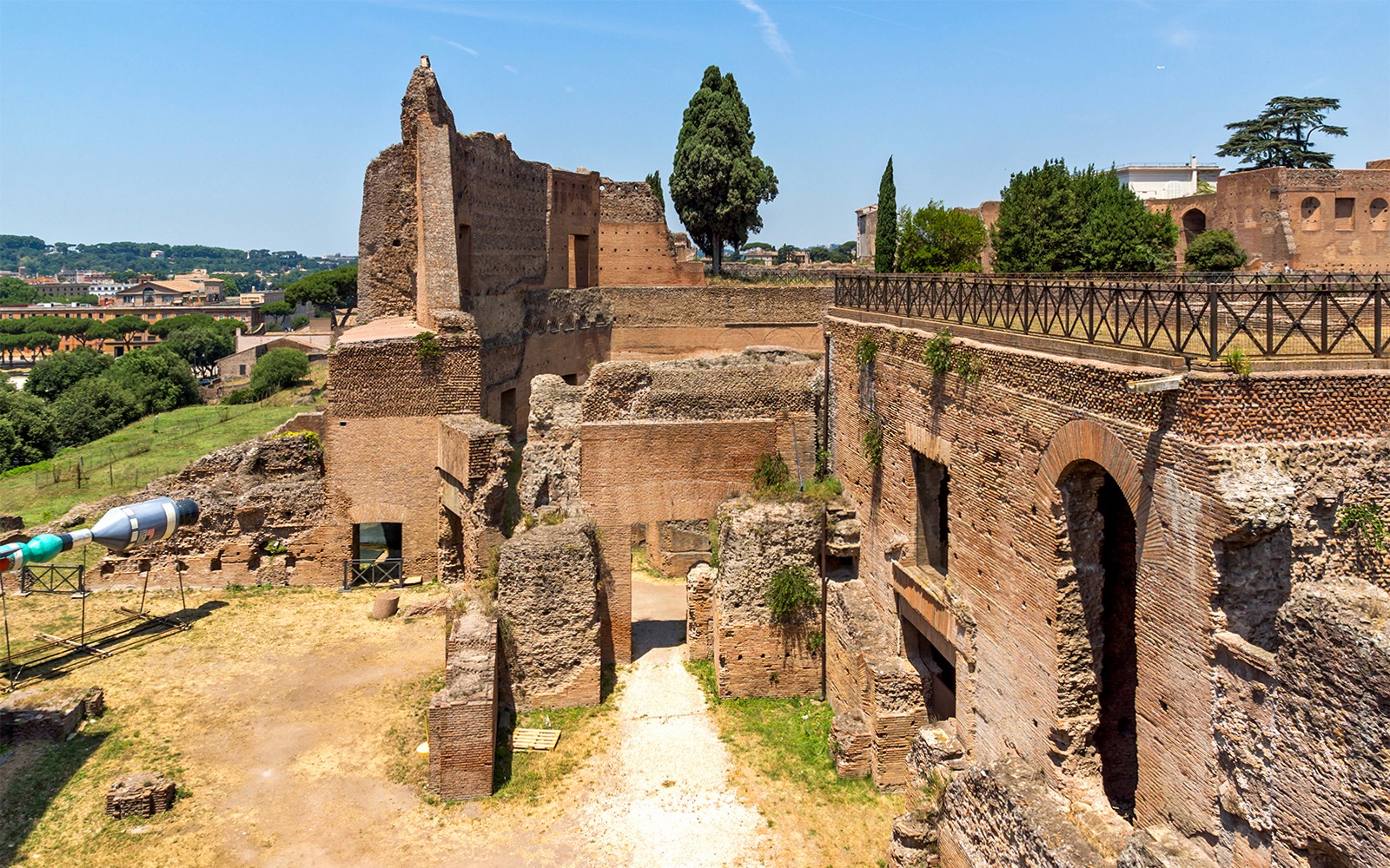 VIP Colosseum, Palatine Hill & Roman Forum Private Tour