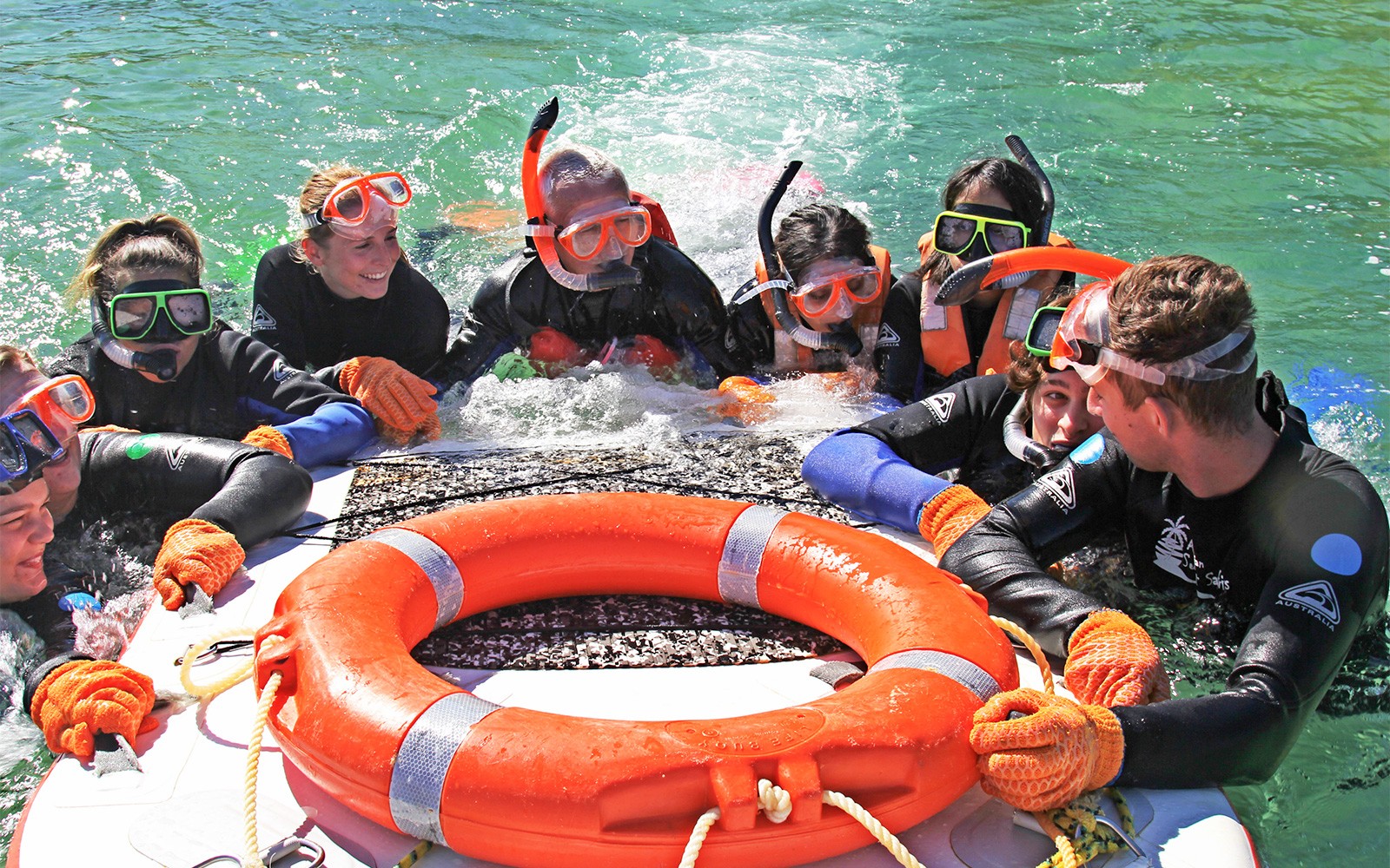 Moreton Island: Adventure Day Pass and Return Ferry