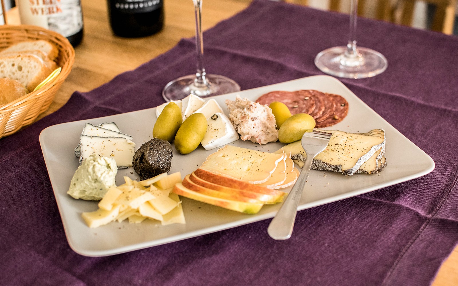 Guided Wine Tasting Tour in a Hidden Wine Bar in Salzburg — gallery 1