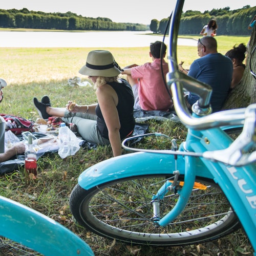 Palace of Versailles & Gardens: Trianon Estate + Bike Tour