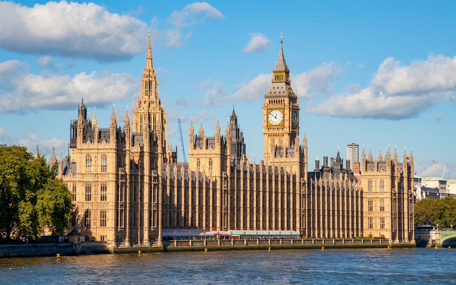 Guided Tour of Westminster with Westminster Abbey Entry and Changing of the Guard — mobile
