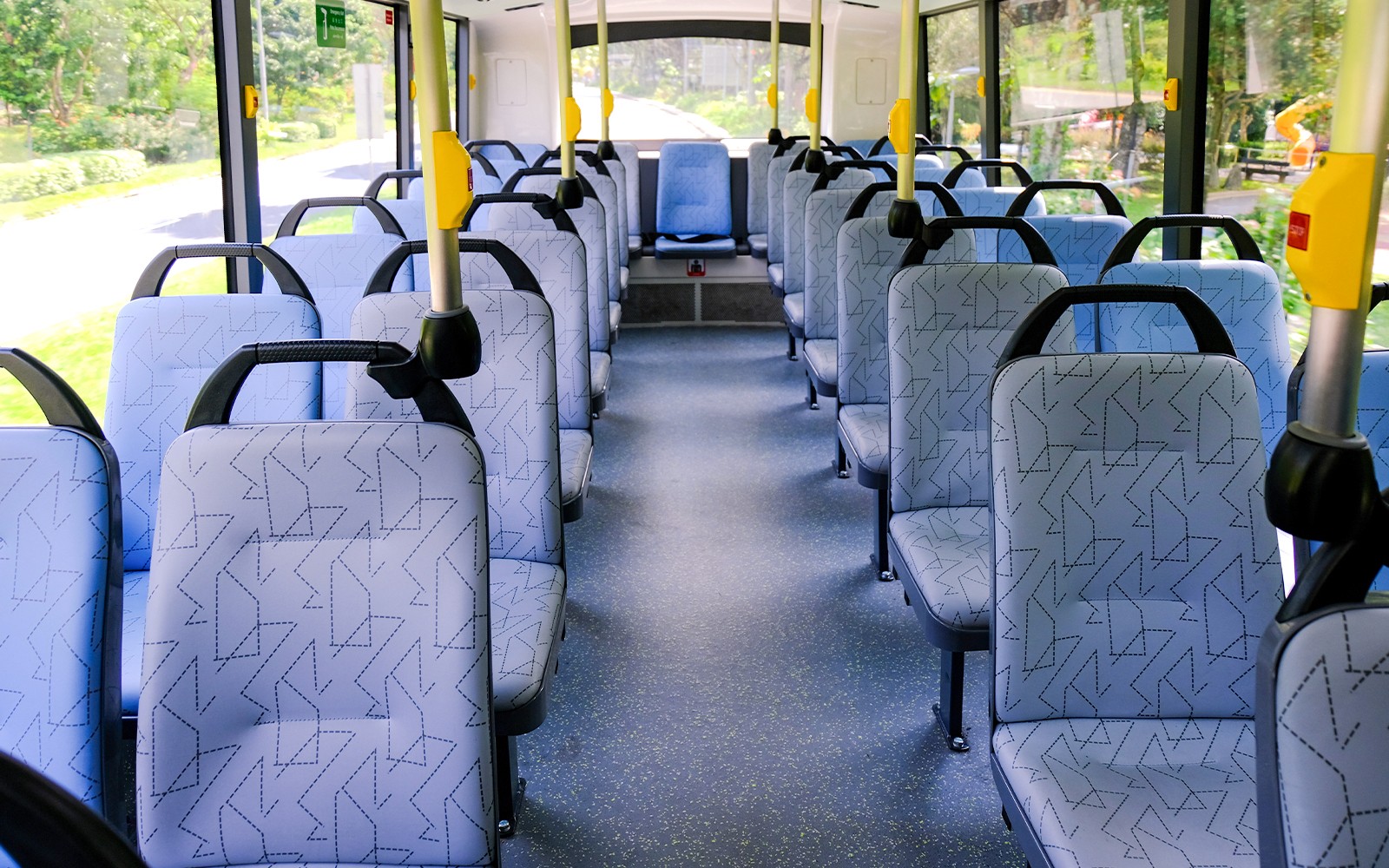 Singapore Tourist Pass: Unlimited Public Transport & Discounts