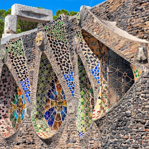 Gaudí's Crypt & Colonia Güell From Barcelona + Audio Guide