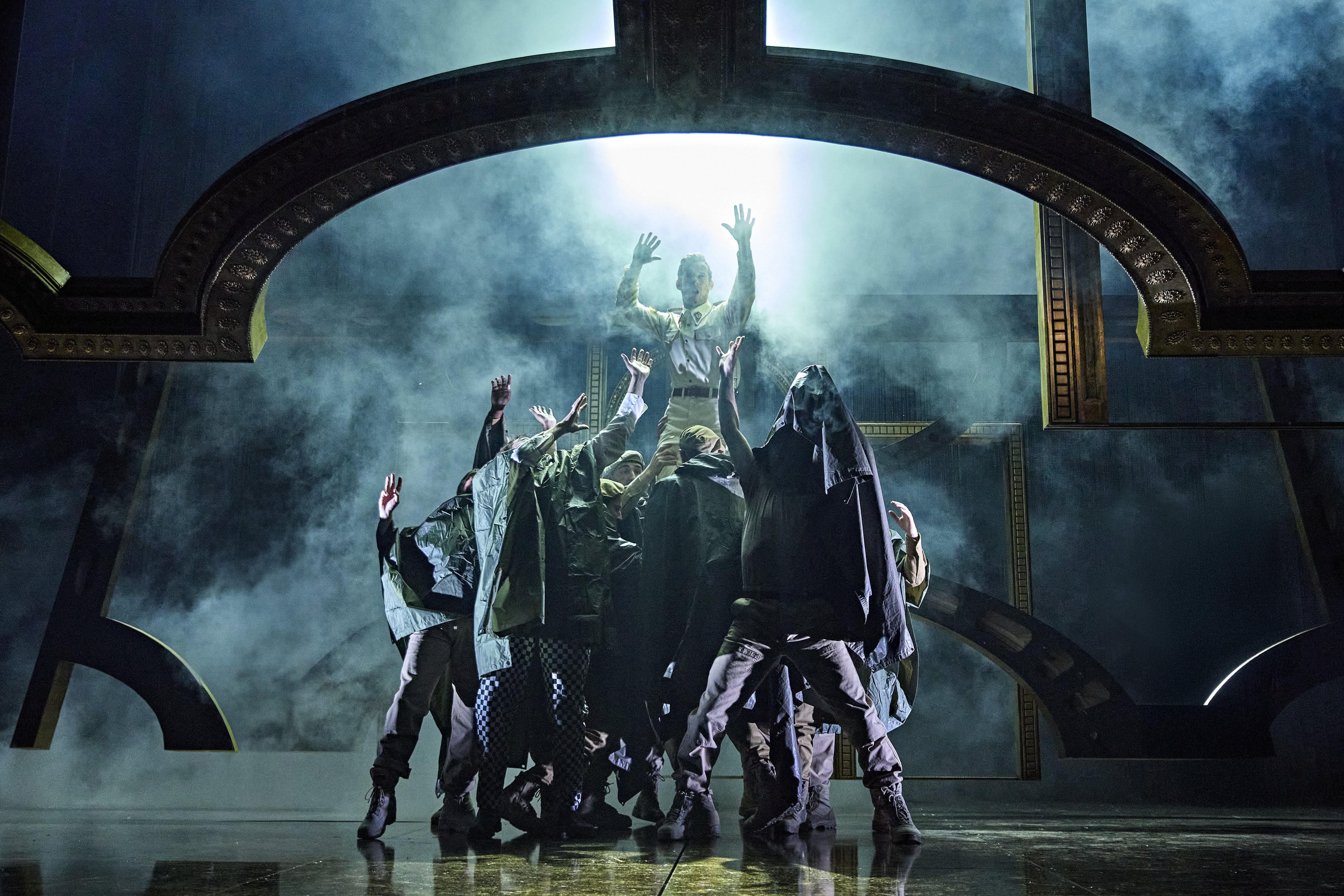 Othello — gallery 1
