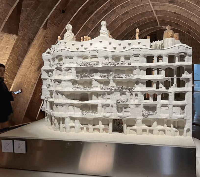 La Pedrera-Casa Milà Skip-the-Line Tickets with Audio Guide