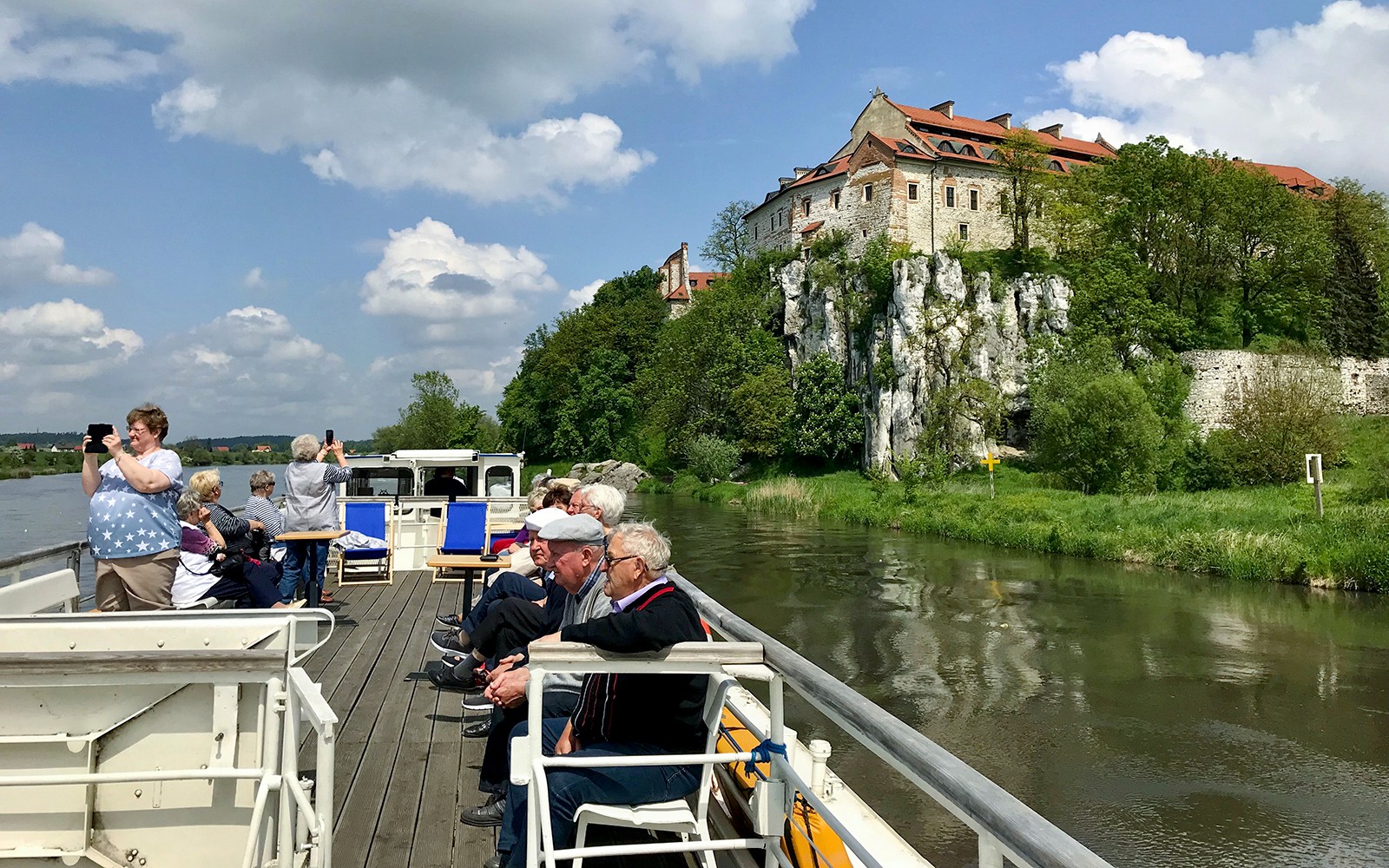 From Krakow: Vistula River Sightseeing Cruise to Tyniec