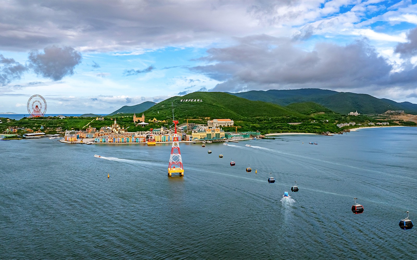 Vinpearl Round-Trip Cable Car Tickets 
