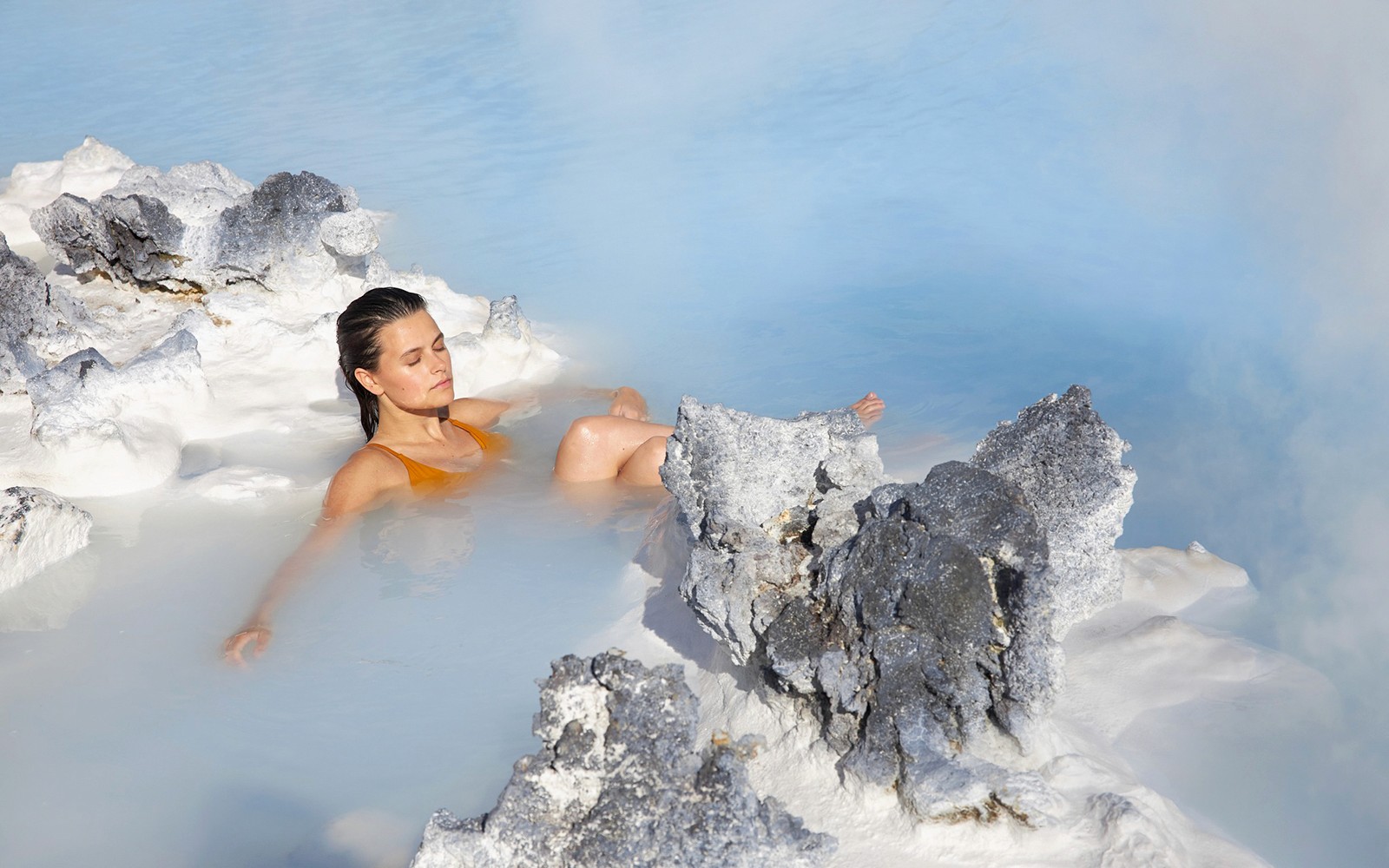 From Reykjavik: Blue Lagoon Entry Tickets with Transfers