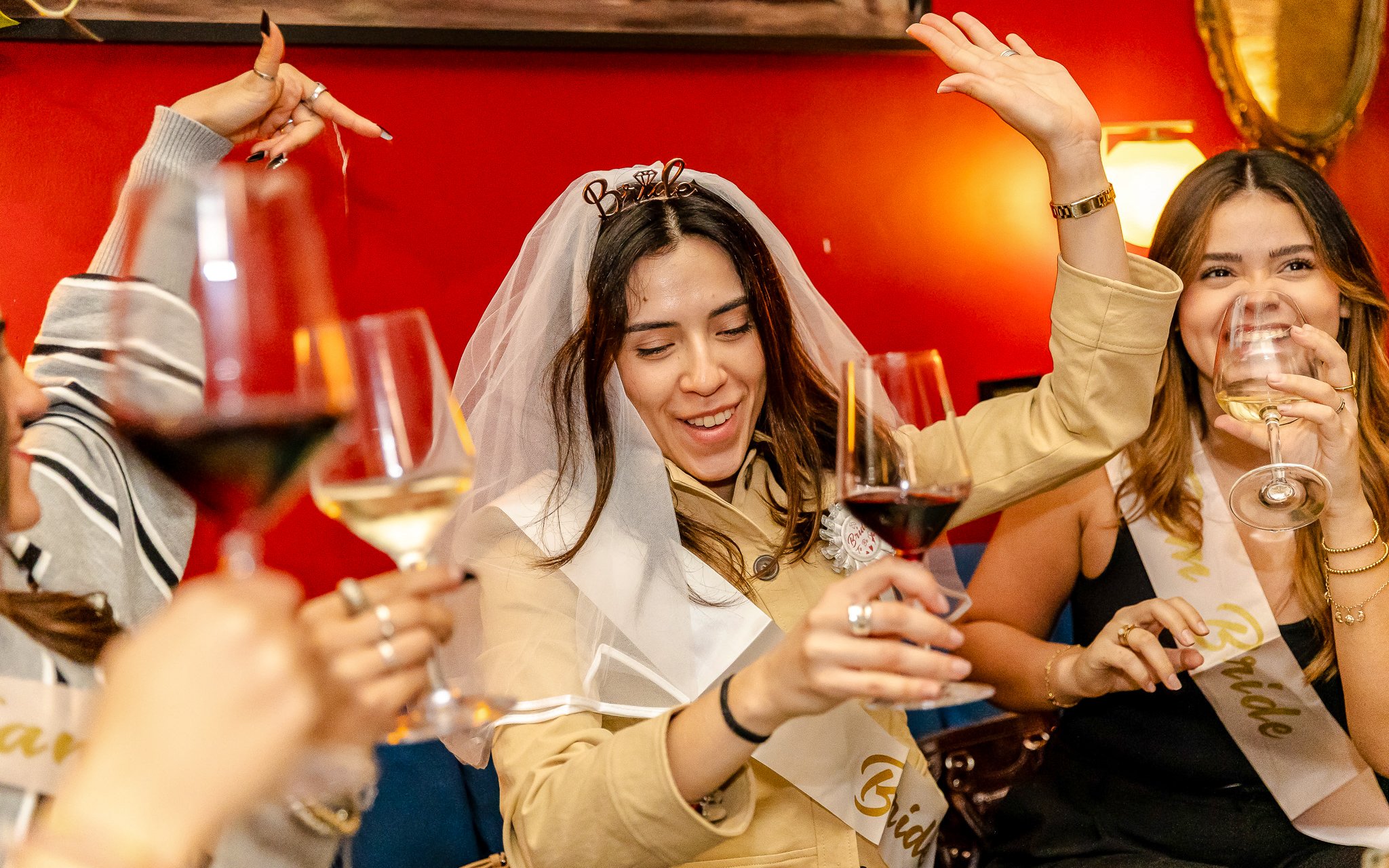 Rome Pub Crawl: Interactive Night Tour with Games & Karaoke — gallery 4