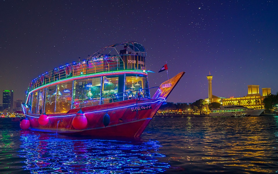 From Dubai Creek: Dhow Cruise with Dinner & Live Entertainment