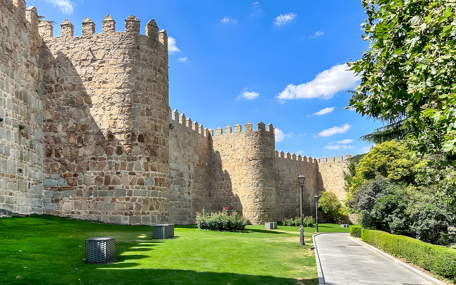 From Madrid: Ávila & Salamanca Full Day Trip