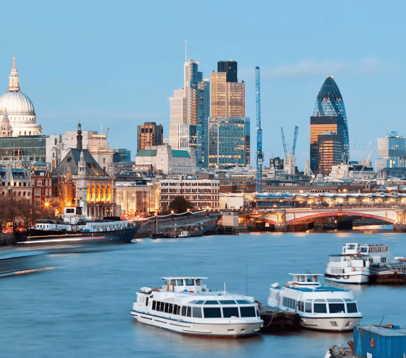 Thames Sightseeing Cruise from Westminster to Tower Bridge