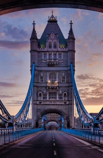 Tower Bridge: Entry Ticket — portrait