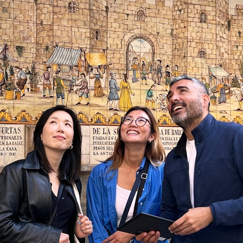 Barcelona: Gothic Quarter Tour with Flamenco Show + Tapas Dinner — gallery 2
