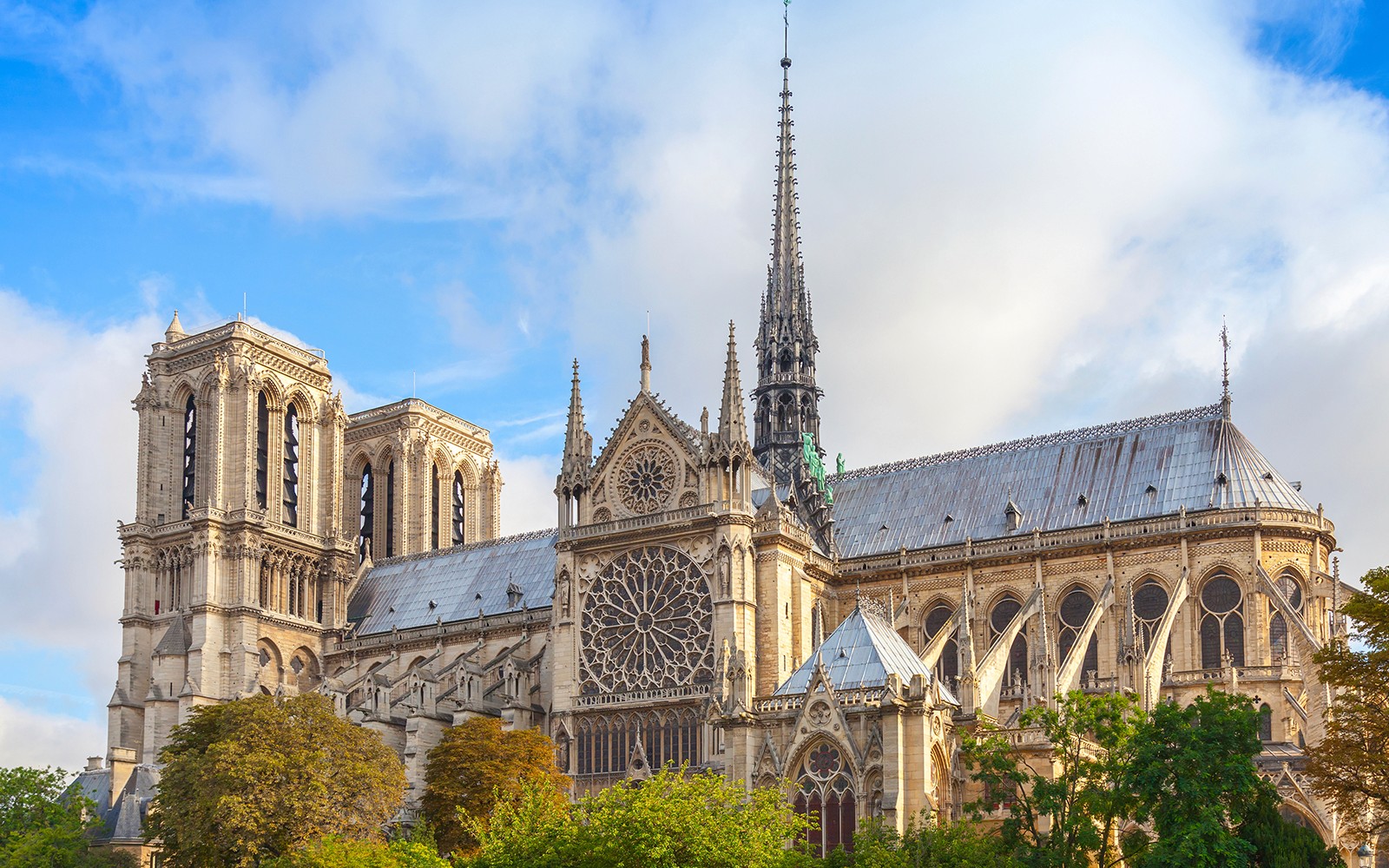 Notre-Dame Interior and Exterior Guided Tour