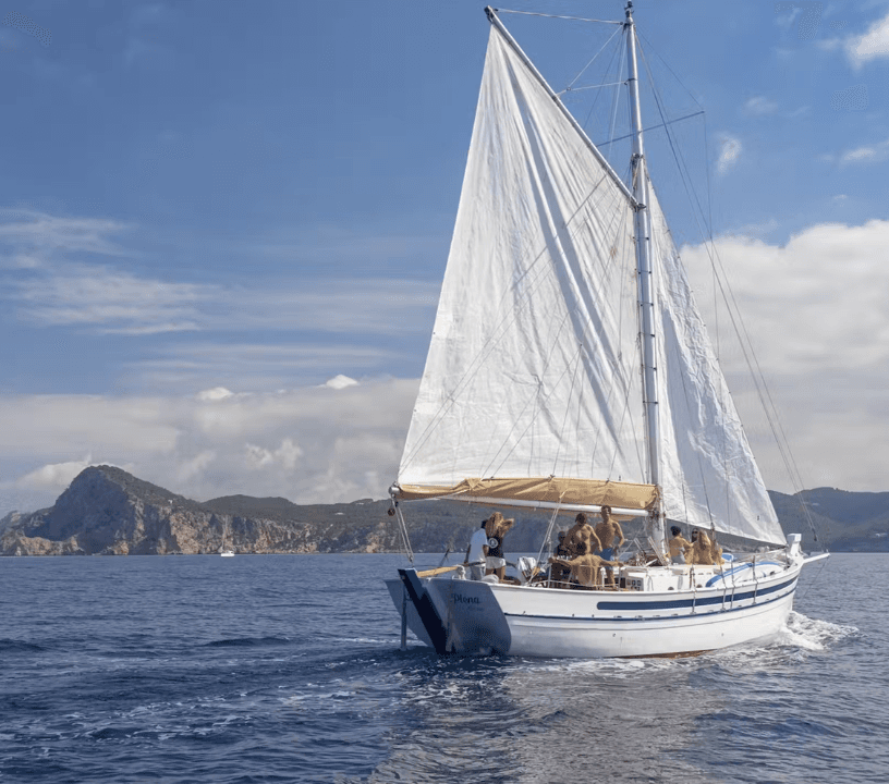 Ibiza: Private Sailboat with Premium Open Bar, Food & Music