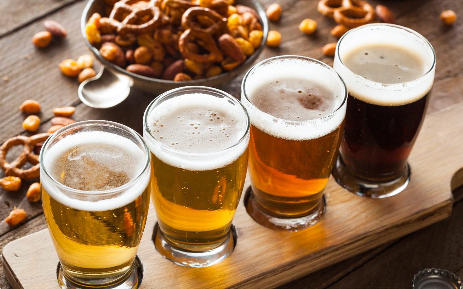 Private Car Tour of Mornington Wineries/Breweries/Eateries from Melbourne