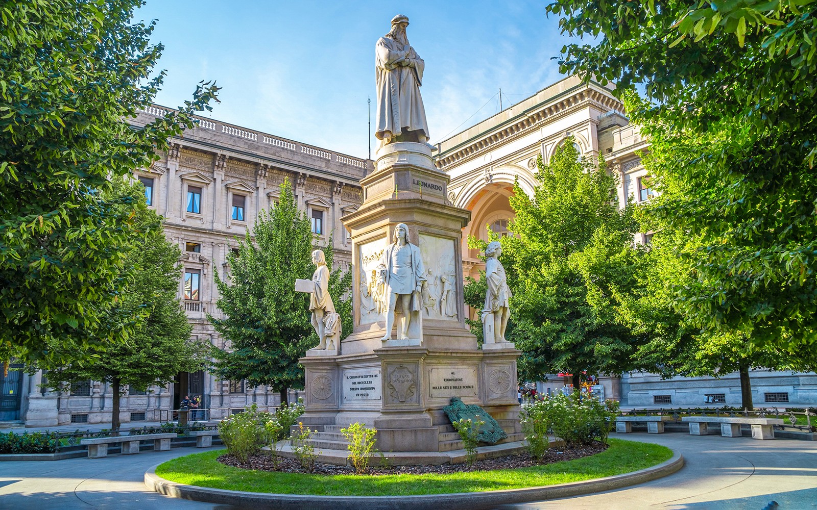 Combo: La Scala Theater + Milan Cathedral Skip-the-Line Guided Tour — gallery 4
