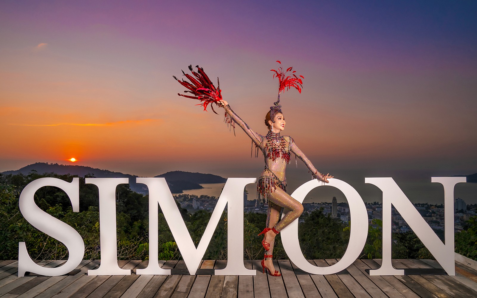 Tickets to Simon Cabaret Show 