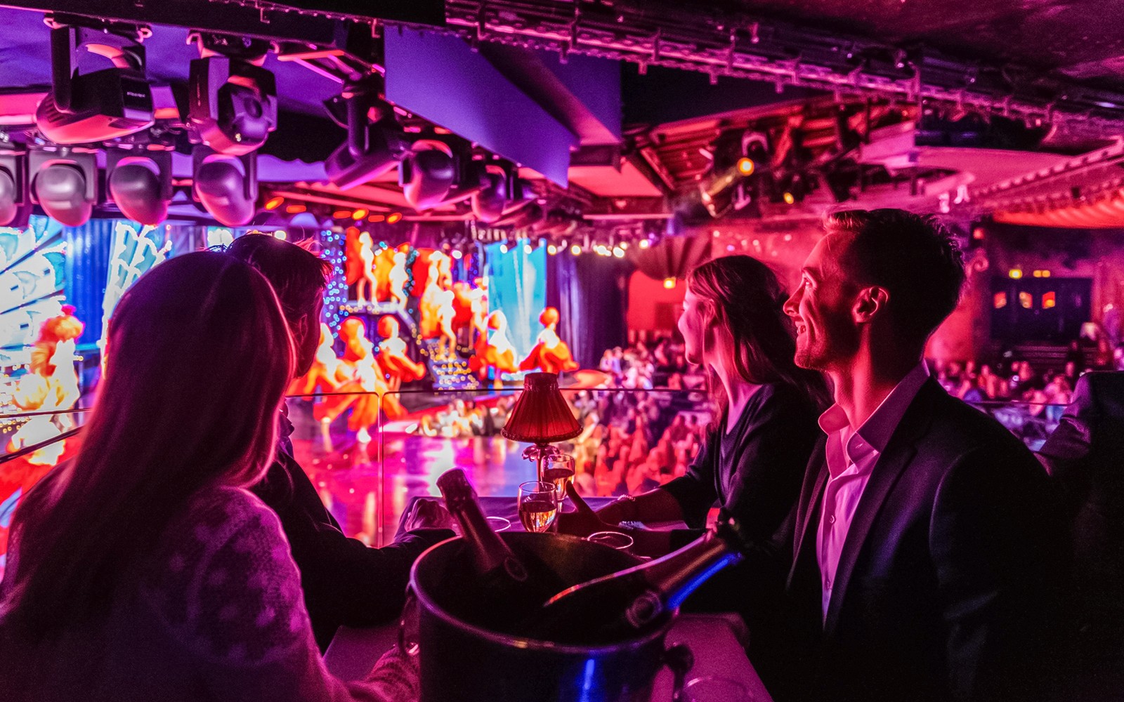 Seine River Cruise & Moulin Rouge Show with Champagne and Return Transfers