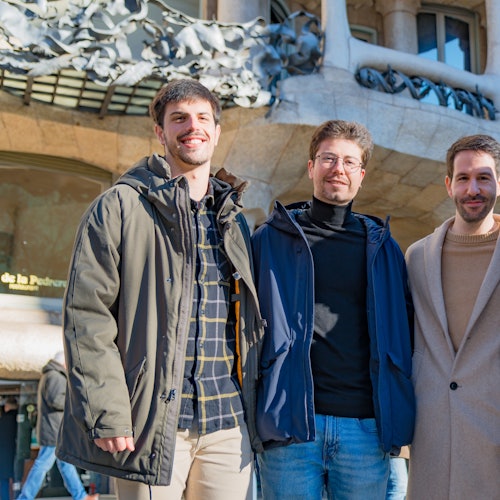 Barcelona: Professional Photoshoot at Casa Batlló & Casa Milà — gallery 1