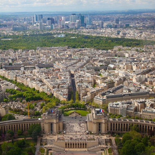 Eiffel Tower: 2nd Floor Access + Surroundings Guided Tour — gallery 1