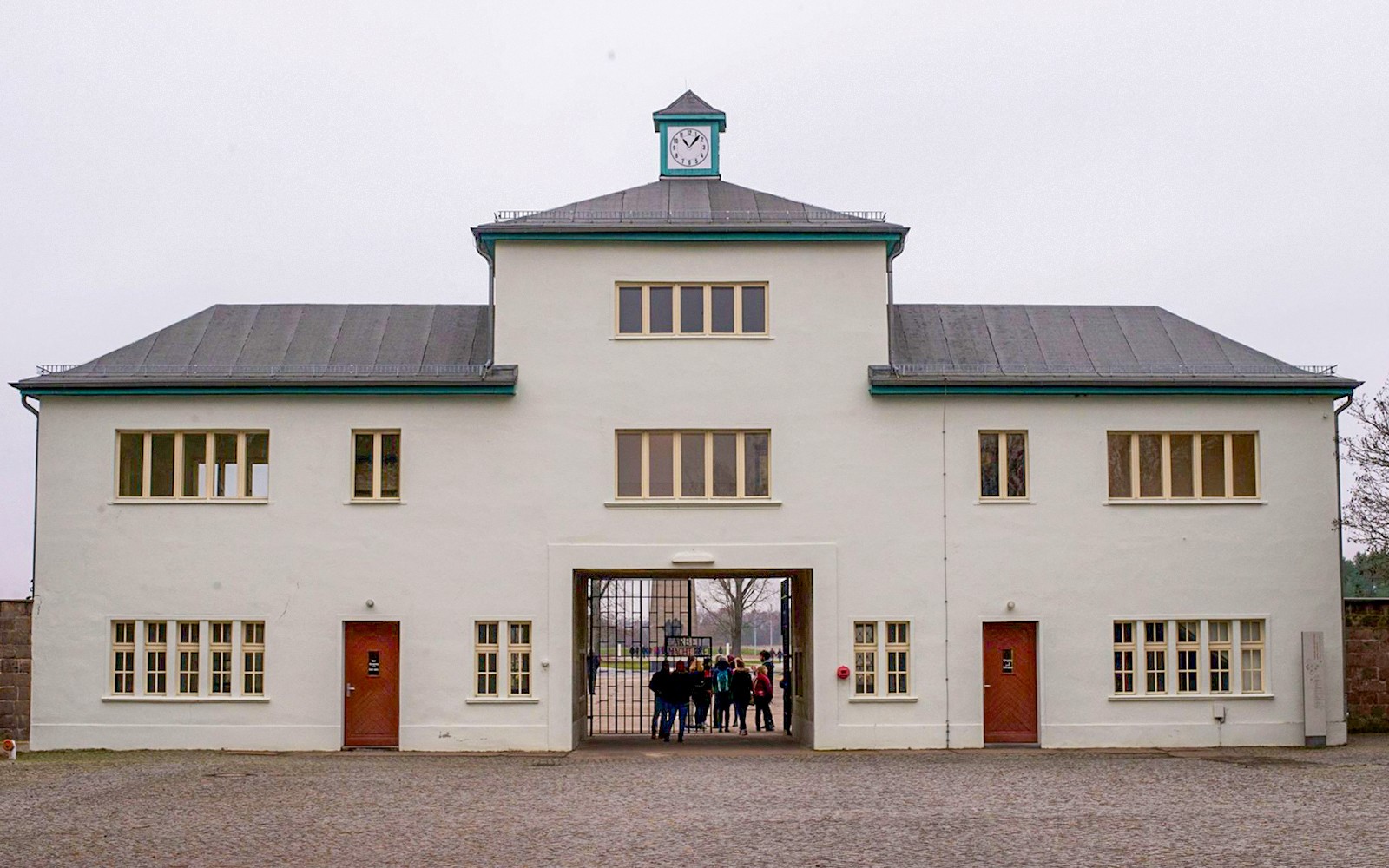 Sachsenhausen Concentration Camp Memorial Private Guided Tour From Berlin — gallery 1