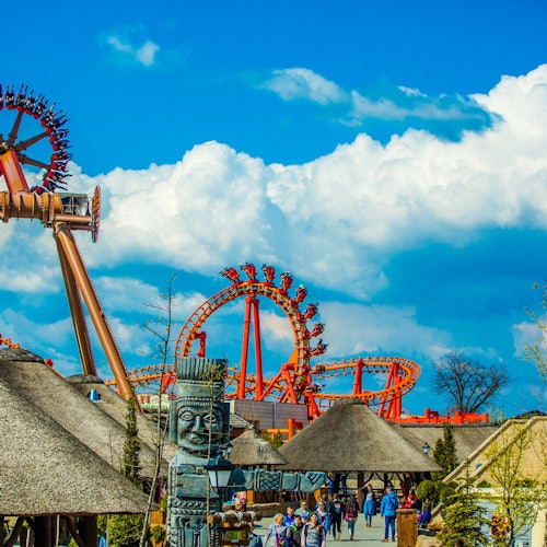Energylandia: Full-Access Ticket + Roundtrip Transport from Krakow