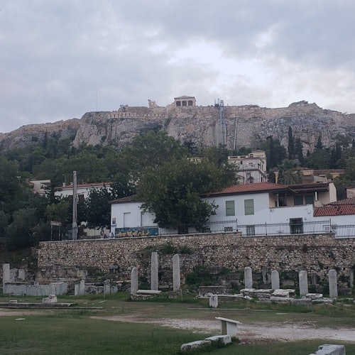 Athens: Small-Group Night Walking Tour + Dinner — gallery 4