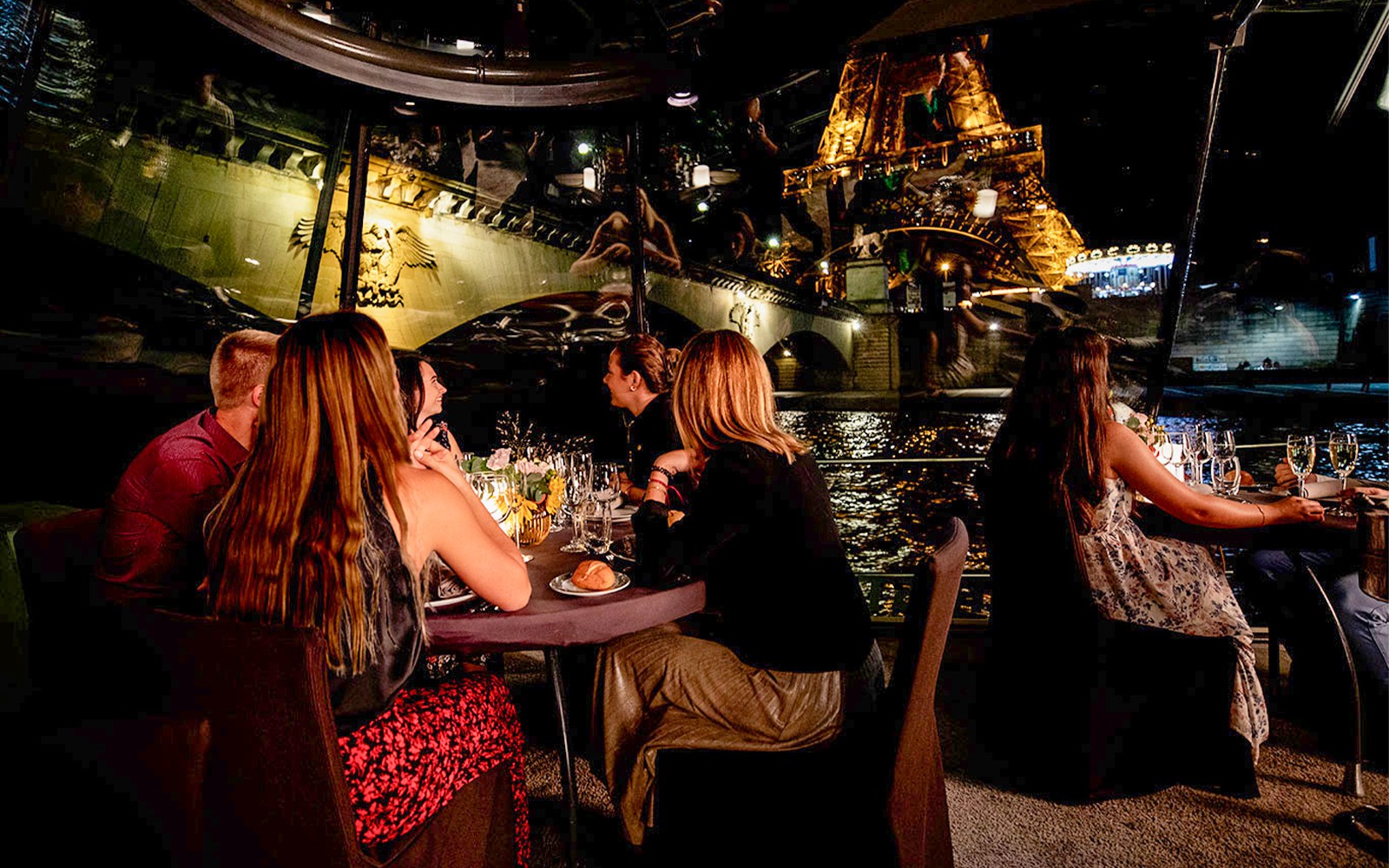 Bateaux Parisiens Seine River Dinner Cruise with French Premium Menu
