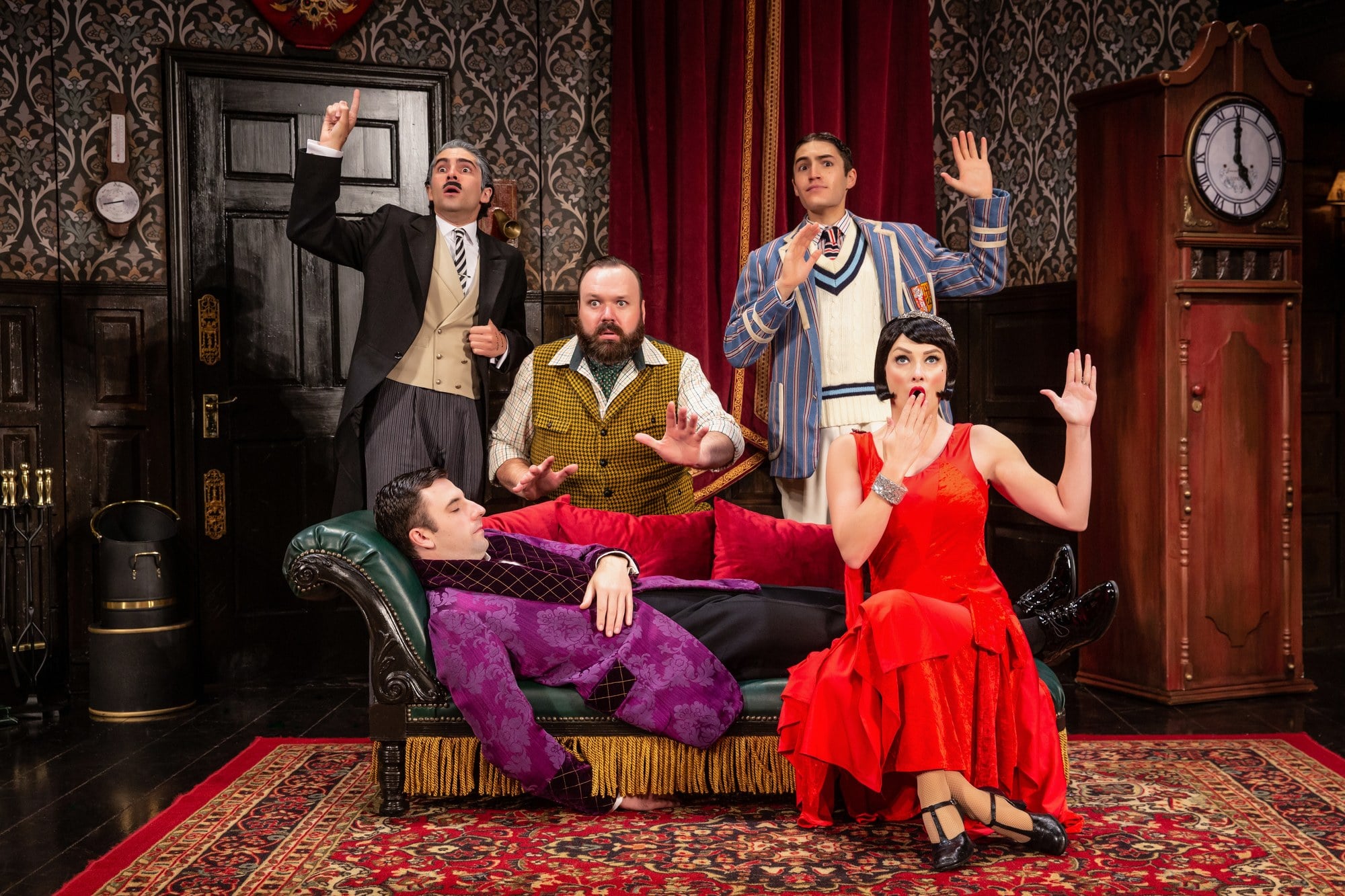 The Play That Goes Wrong — photo 2