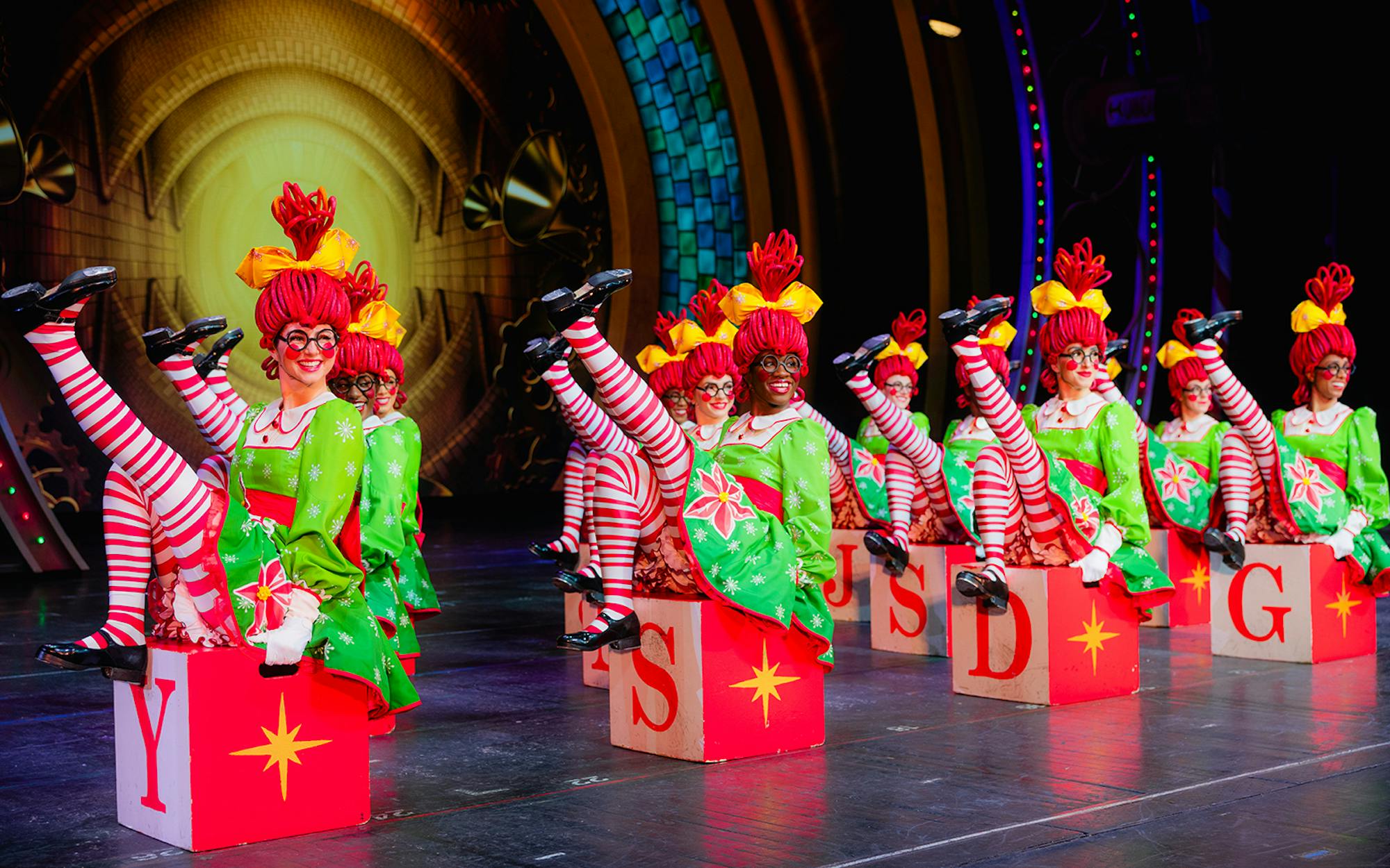 ロケッツ クリスマススペクタキュラー | Radio City Music Hall | tickadoo