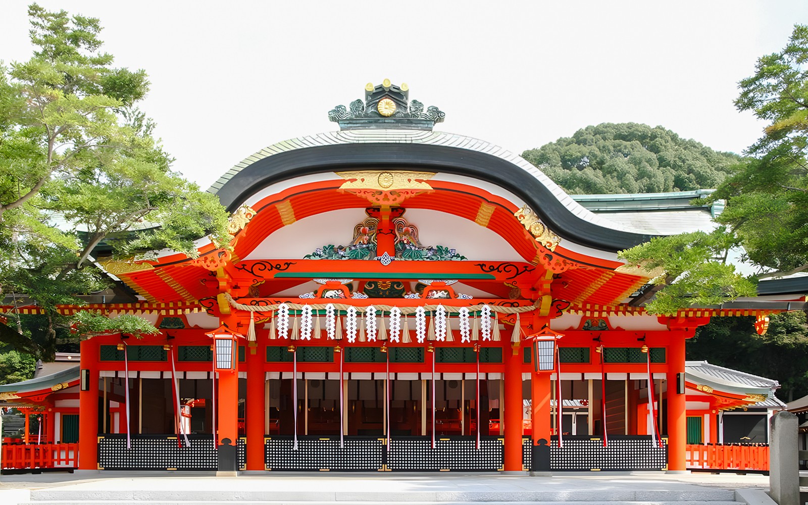 Kyoto Heritage Guided Tour: Arashiyama, Fushimi Inari & Kiyomizu-dera on Luxury Coach with Optional Lunch