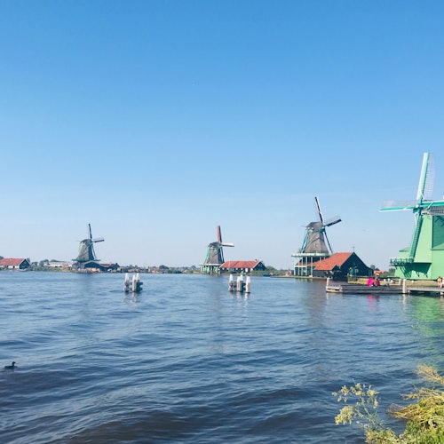 Zaanse Schans & Giethoorn: Small-Group Tour + Hotel Pickup + Boat Cruise — gallery 1