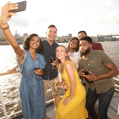 Philadelphia: Buffet Lunch Cruise — gallery 1