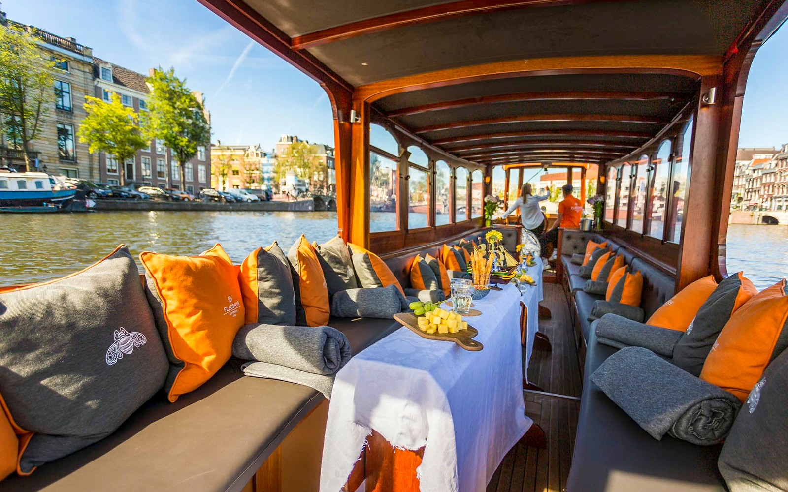 Amsterdam: Canal Cruise with Wine and Cheese — gallery 1