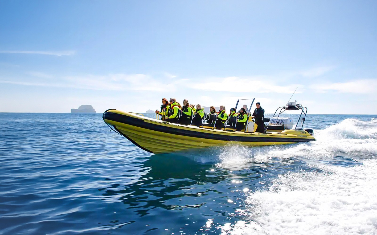 Reykjavik: Whale Watching Tour on RIB Speedboat — gallery 1