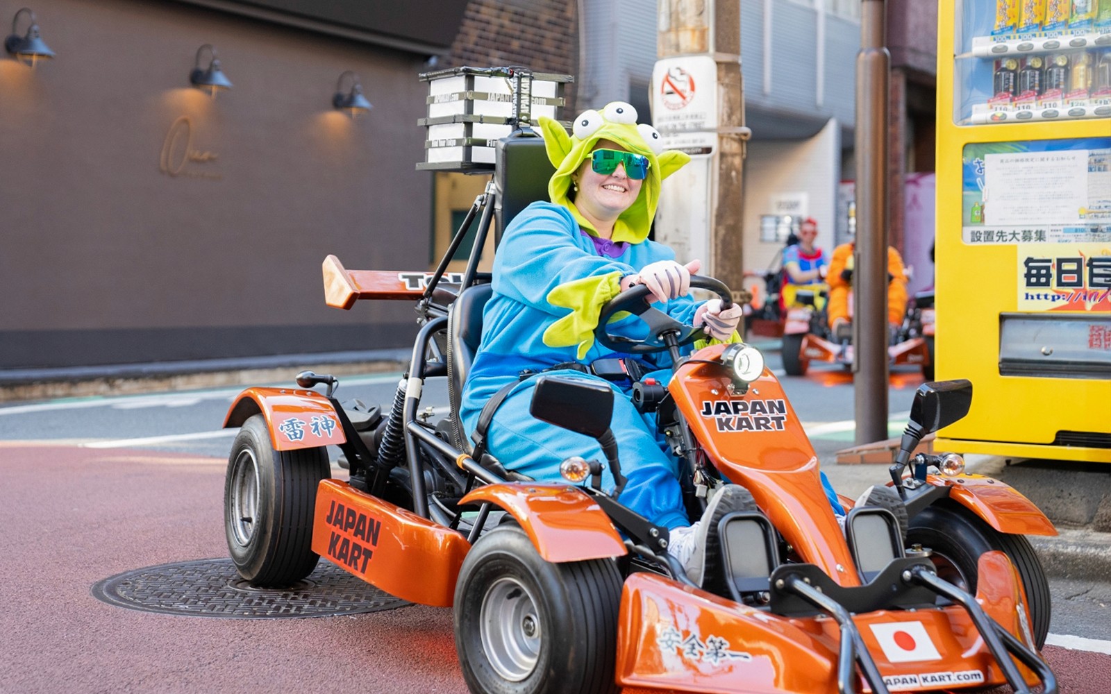 Tokyo: Shibuya & Kabukicho 90-Min Go-Karting Experience by JAPANKART