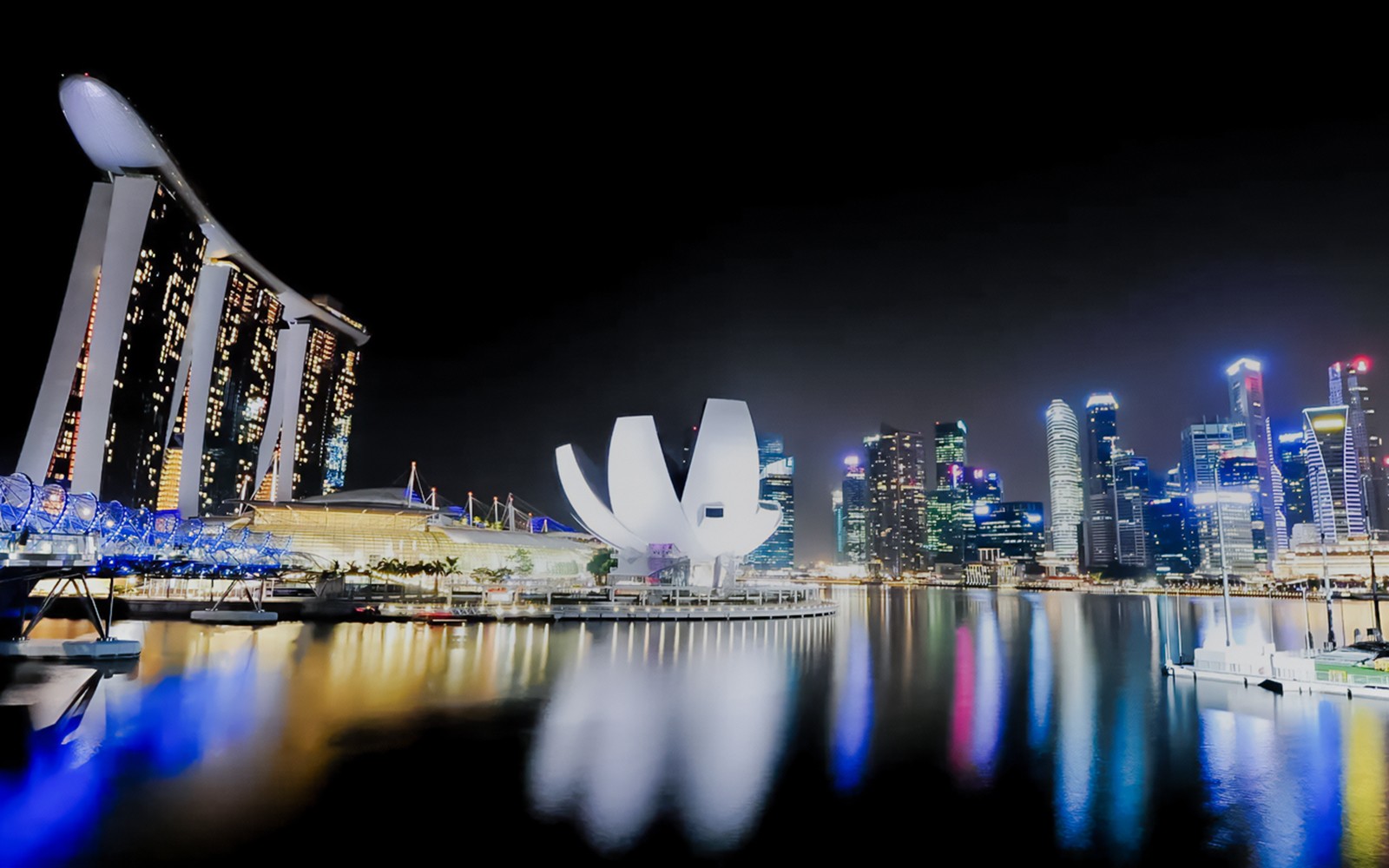 Marina Bay Sands Yacht Cruise with Wings of Time