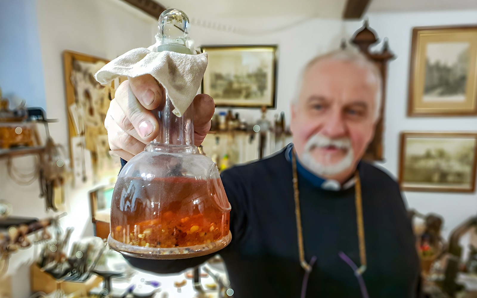 Tickets to 1.5-Hour Amber Workshop in Gdańsk