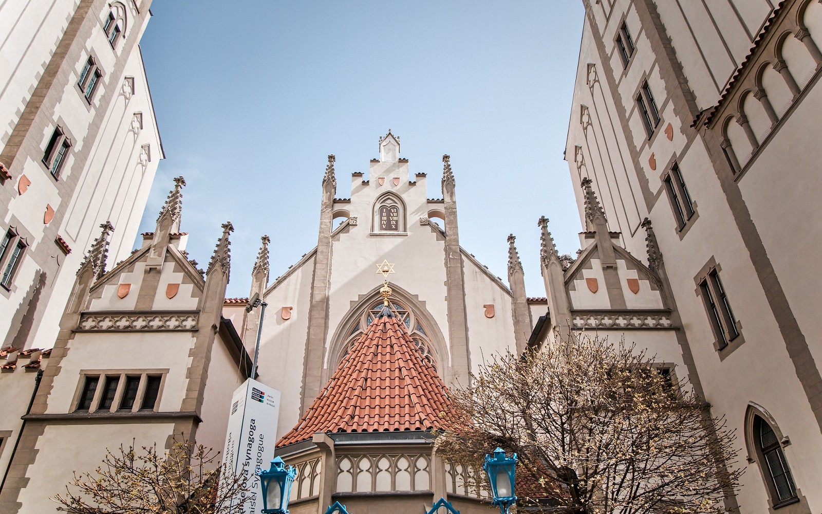 6-Hr Guided Tour of Prague Old Town, Vltava River Cruise & Prague Castle Sightseeing with Lunch — gallery 5